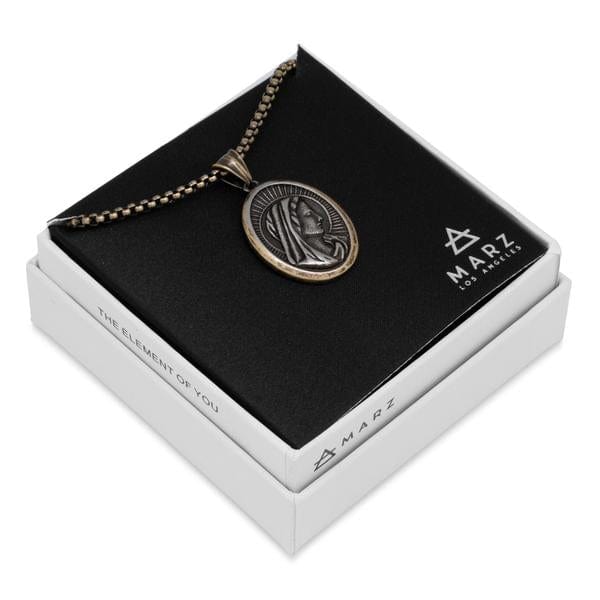 Virgin Mary Portrait Necklace - Image 3